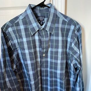 Blue Checkered Croft&Barrow Long Sleeve Button-up
